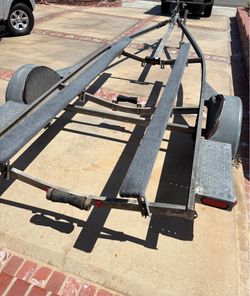 Boat trailer