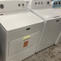 Maytag Washer And Gas Dryer Set