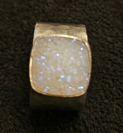 Wide Band Ring with Druzy Stone