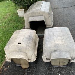 Dog Houses