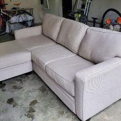 Sectional Couch 