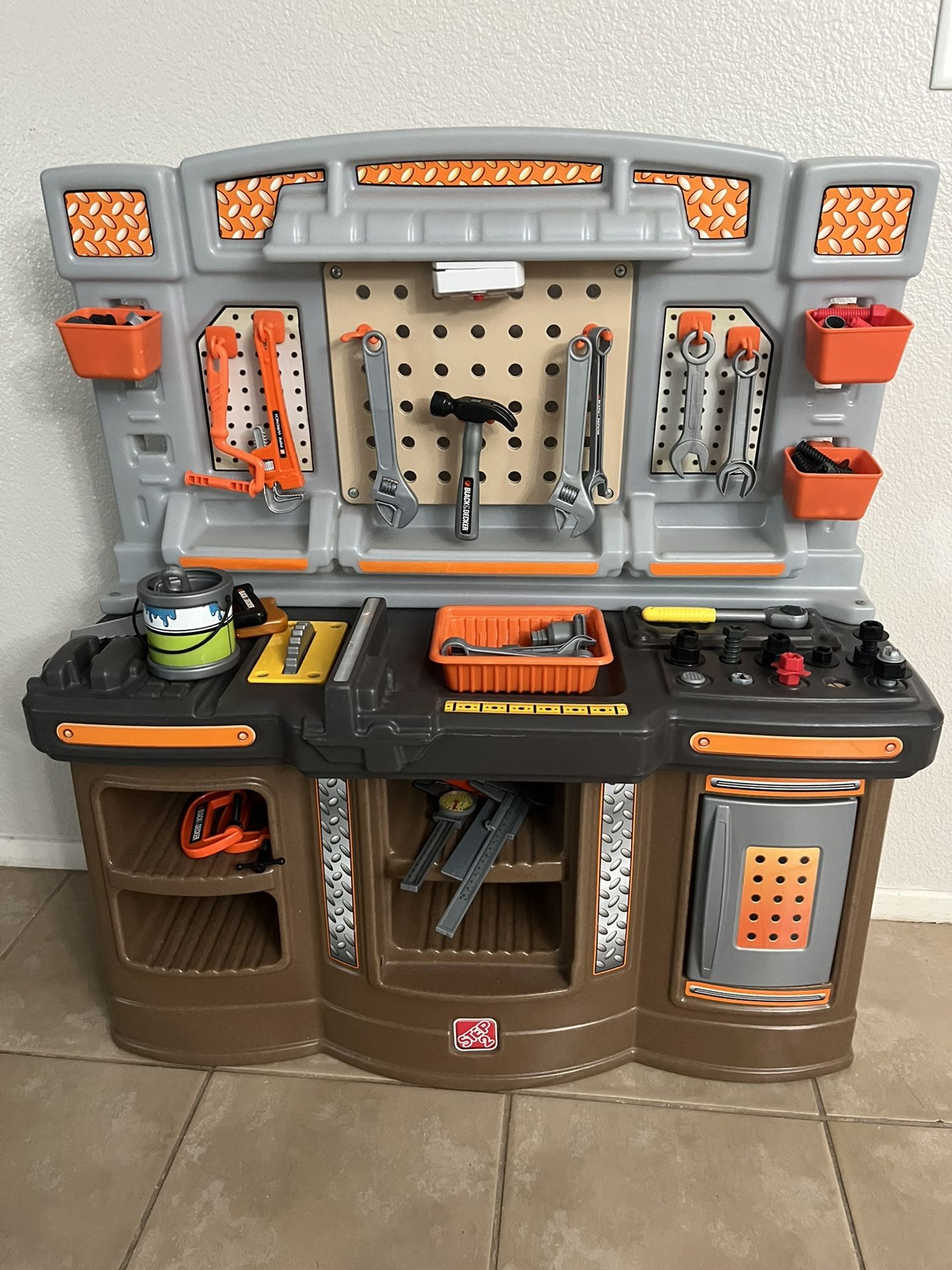 BLACK+DECKER Ready to Build Workbench Toy for Sale in Melrose Park, IL -  OfferUp