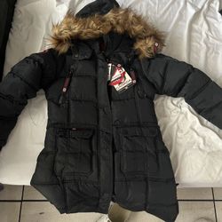 Women’s Black Canadian Snow Jacket