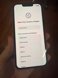 IPhone 13 unlocked carrier 100% battery health 128gb
