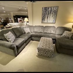 Alexvale U Shape Sectional Couch With Storage Ottoman 👌 Bran New✨ In Stock 💥 Fastest Delivery 🚚 