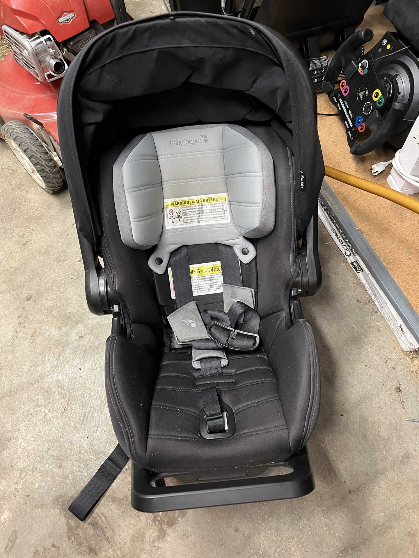 Baby jogger city2go Car seat/stroller With Base.