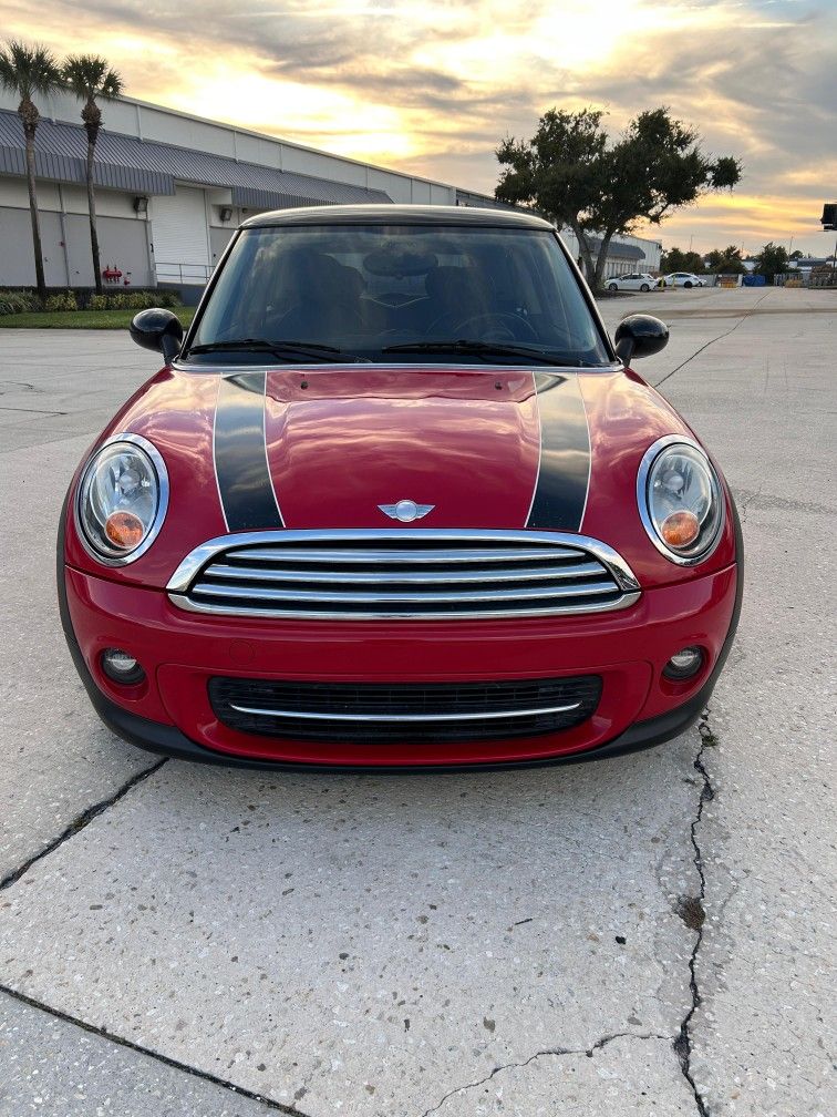 2011 Mini Cooper