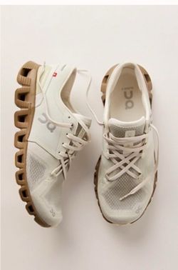 On Cloud x3 Trainers
