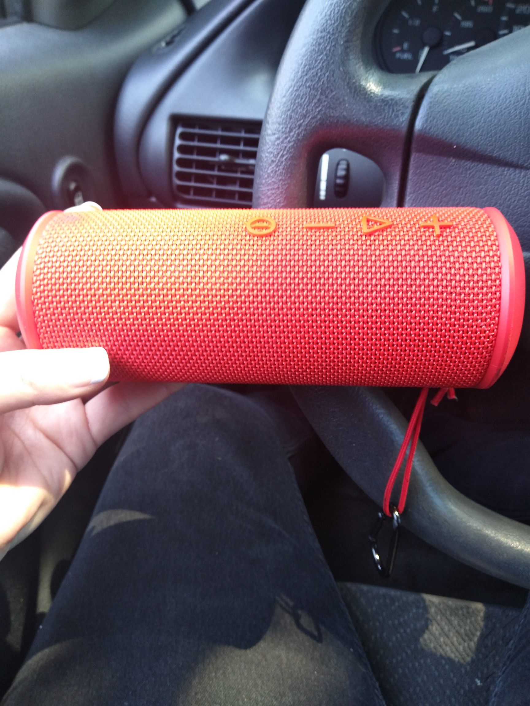 Portable zemkol bluetooth speaker