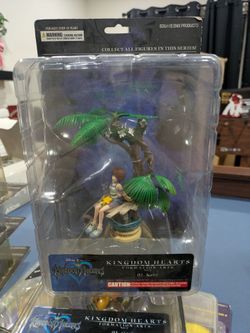 Disney - Kingdom Hearts Figurines - NEW