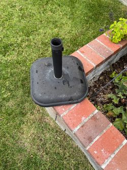 Umbrella base solid heavy cast