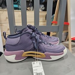 Adidas Exhibit Select CP M