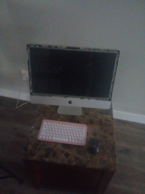 Apple Desktop