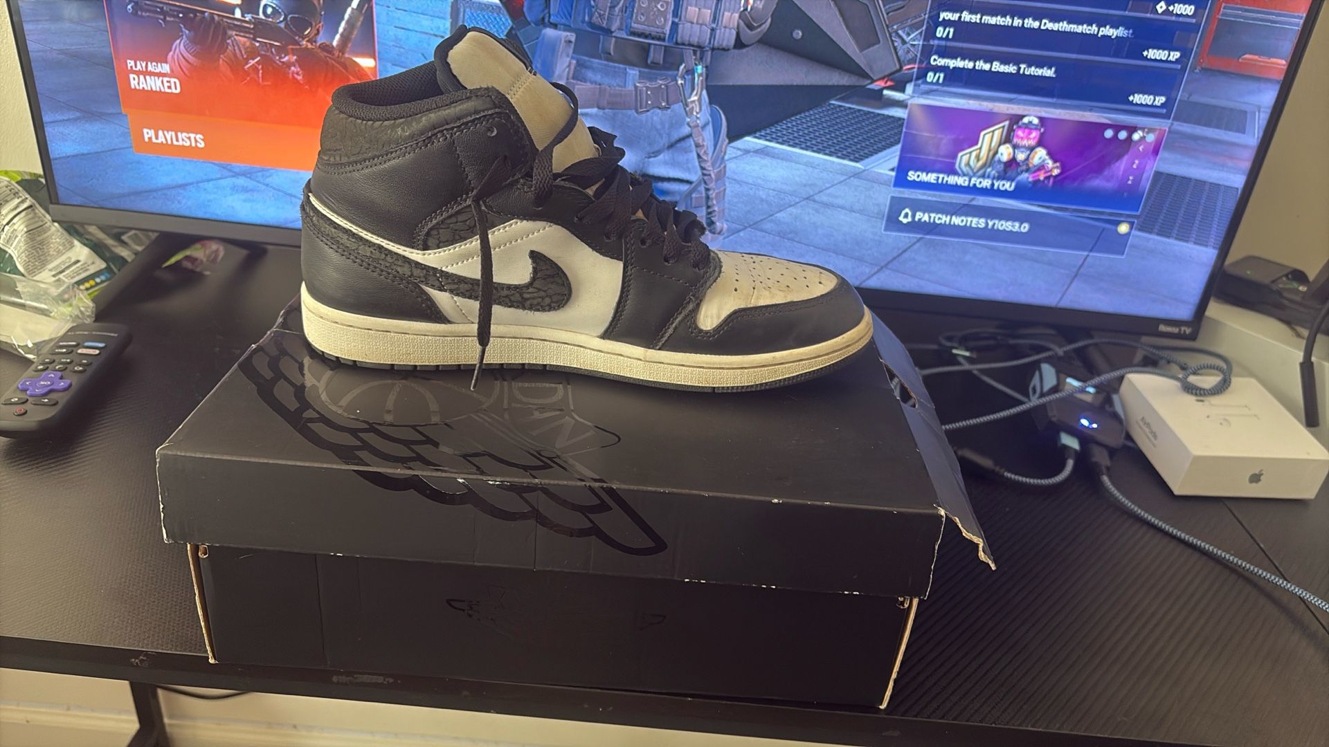Jordan 1 Mid
