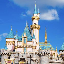 Disneyland Park Hopper Ticket For Sale 