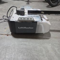 6 Year Old Lift Master Garage Door Opener