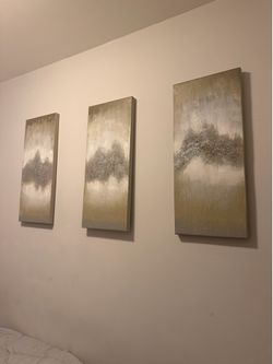 Canvas set wall art