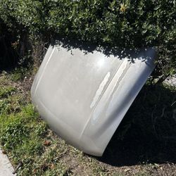 99-06 GMC Sierra Hood