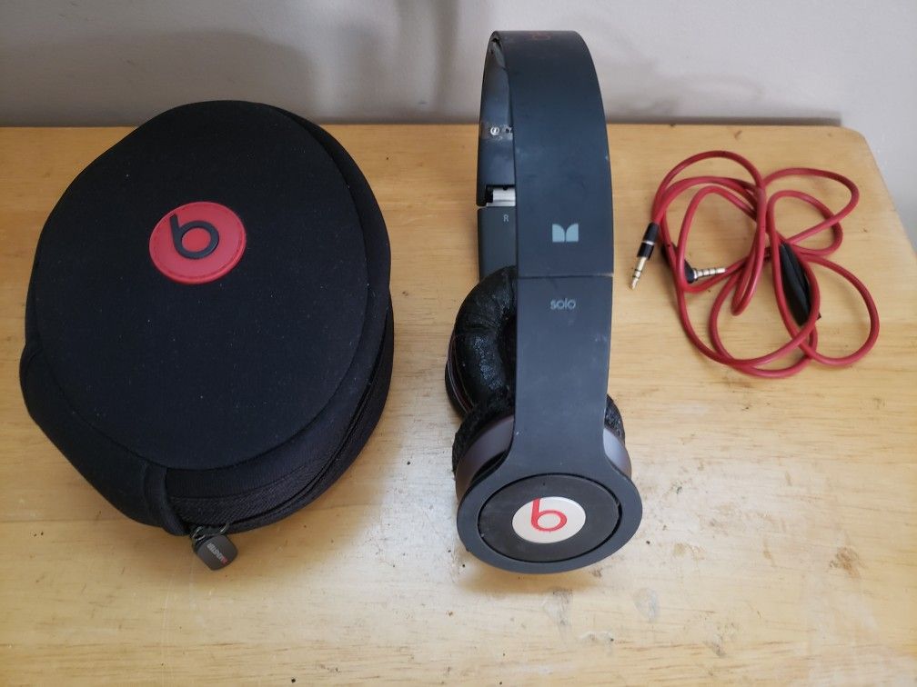 Beat By Dre Solo (Wired)