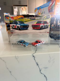 Hot wheels premium