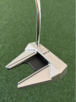 Scotty Cameron phantom 7