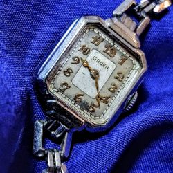 Gruen 10K Gold Filled Thin Manual Wind Antique Bracelet Swiss Women's Watch