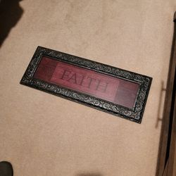 Faith Wall Decoration 