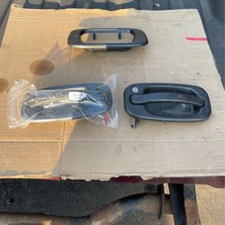 1999/2009, Chevy Silverado Or Soburban /GMC Also Right And Left Doi