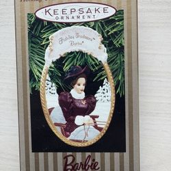 1997 Holiday Tradition Barbie Ornament
