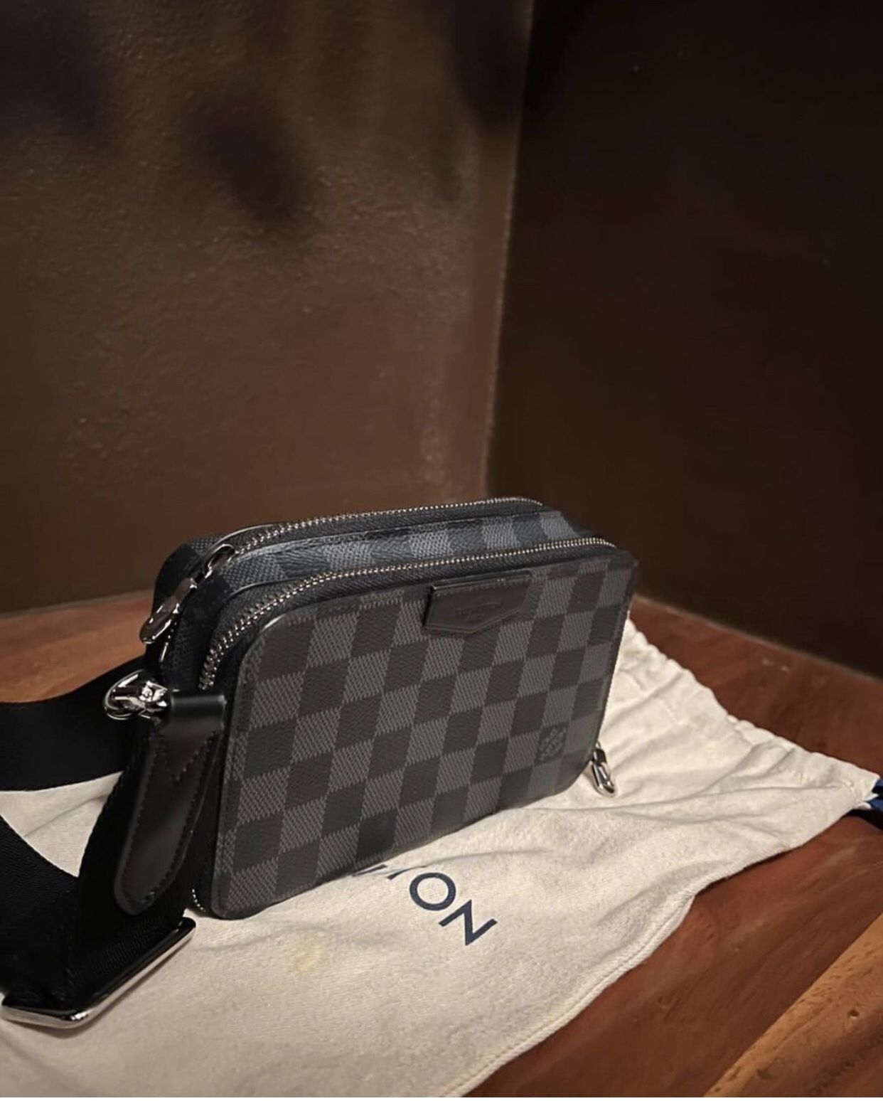 Mens Louis Vuitton Bag