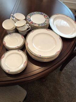 Royal Doulton china,