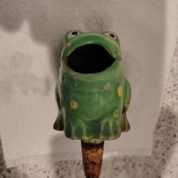 Vintage Frog Spike Waterer