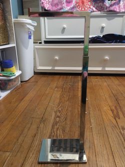 Jewelry holder