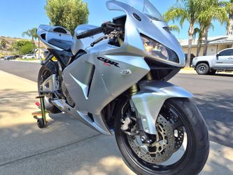 2006 HONDA CBR600RR