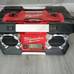 Milwaukee Job-site Speaker 
