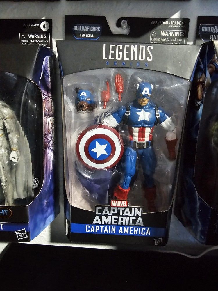 Marvel Legends Captain America (Red Skull BAF) 