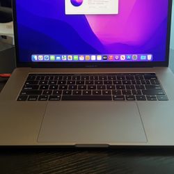 MacBook Pro 2016 15in Like New 16gb Ram 500gb Storage