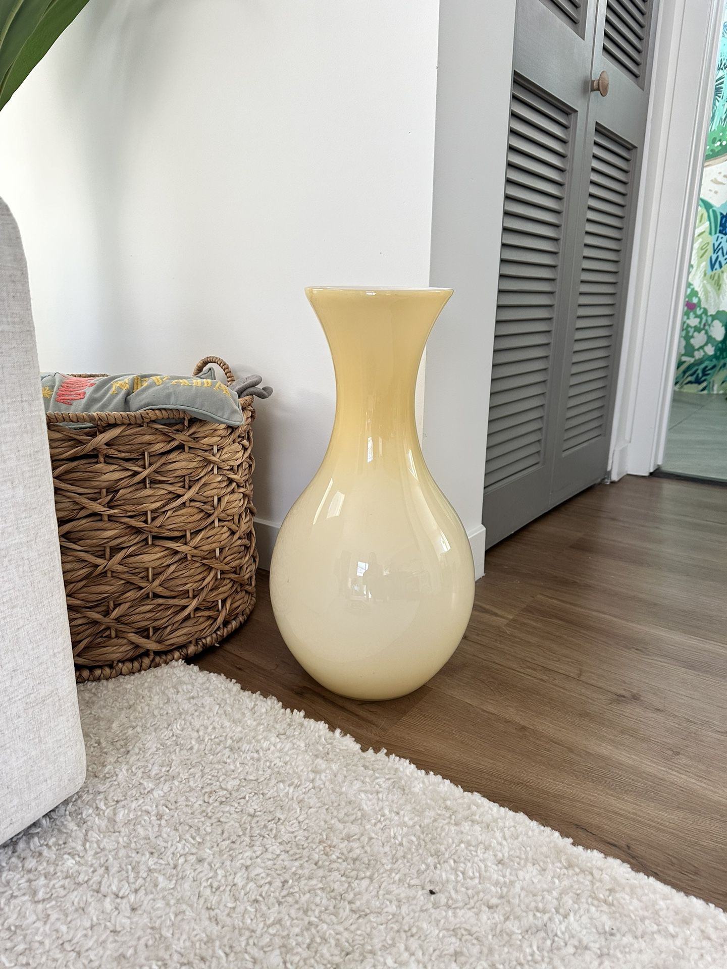 Large Ivory/ Light Yellow Vase