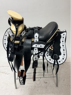 Montura de cuero