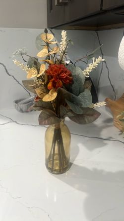 Floral vase