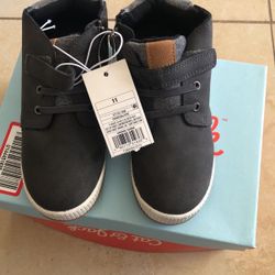 Boy Shoes Size 11
