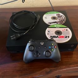 Xbox 1 X WITH CONTROLLER AND GAMES  