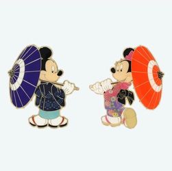 Tokyo Disney Resort Mickey & Minnie Kimono Pin Badge Set Collectible Japan exclusive