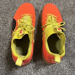 PUMA Clyde Court “Disrupt”