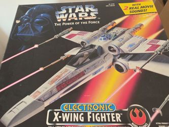 Star Wars Power of the Force Electronic X-Wing Fighter