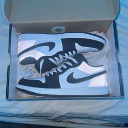 Air Jordan 1 Lows