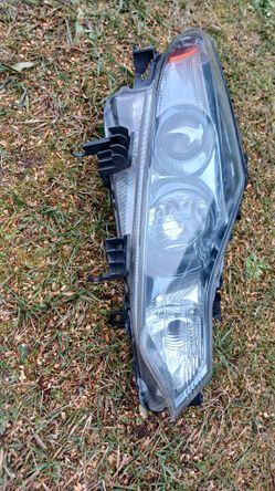2009 Nissan murano oem head light