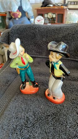 Vintage Cowboy/Cowgirl figurines