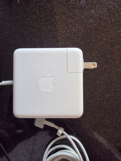 Genuine Apple MagSafe Charger – Like New Condition