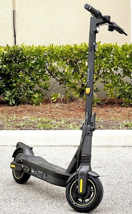 Ninebot Max G2